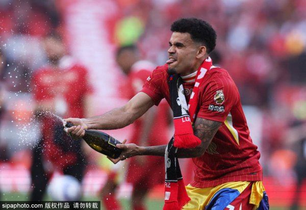 Dias sẽ đề xuất cho Liverpool 